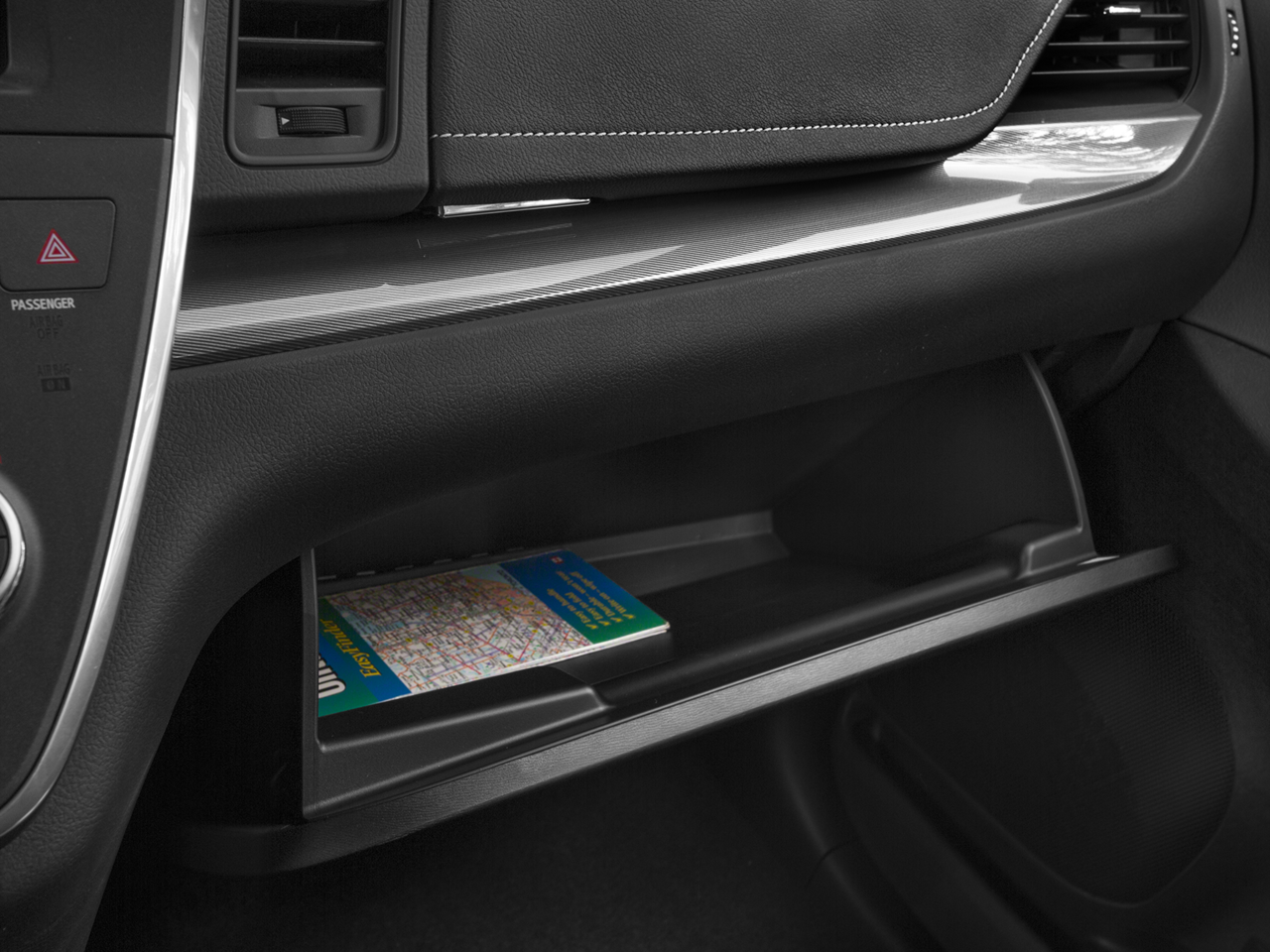2017 Toyota Sienna SE Premium 8 Passenger