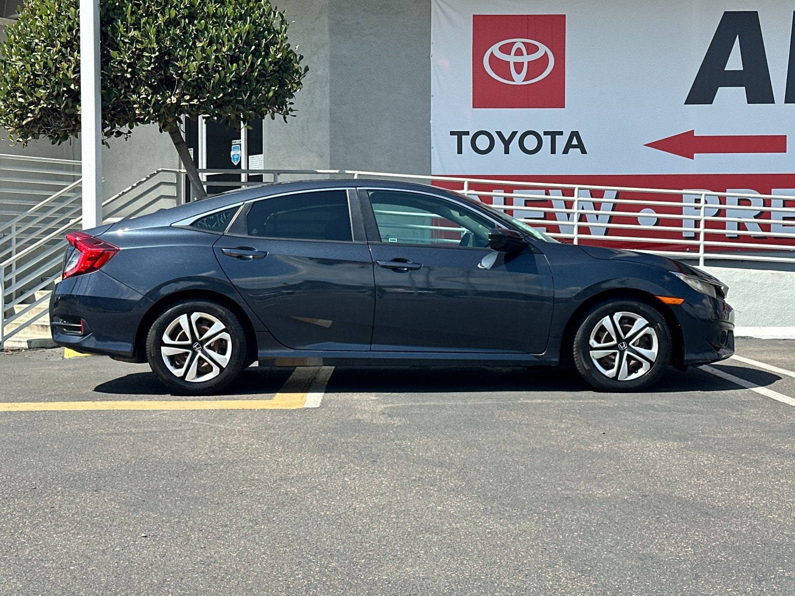 2017 Honda Civic LX w/Honda Sensing