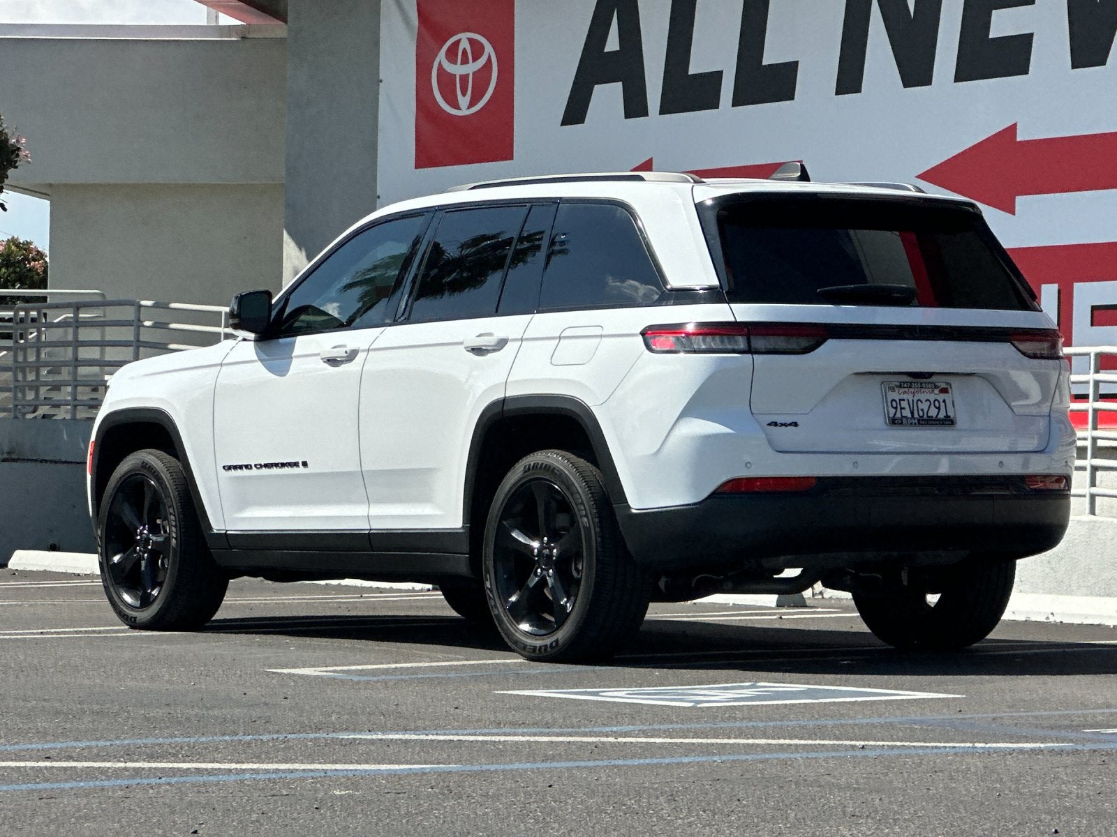 2023 Jeep Grand Cherokee Altitude X
