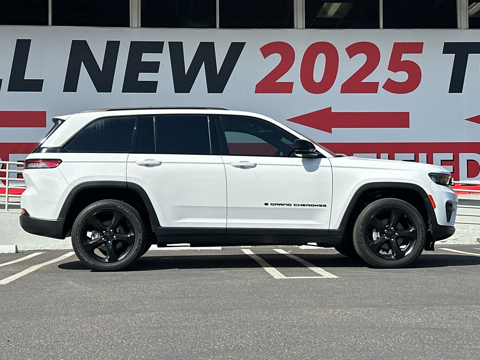 2023 Jeep Grand Cherokee Altitude X