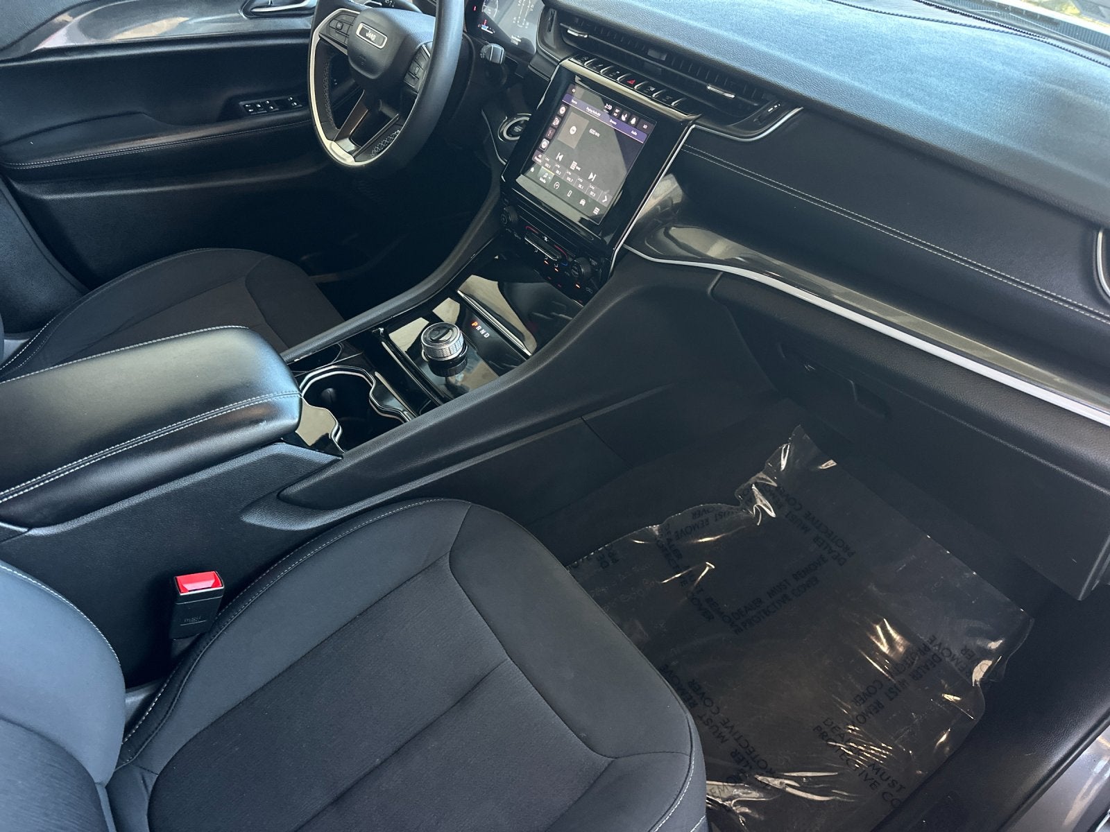 2023 Jeep Grand Cherokee L Laredo