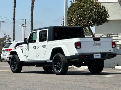 2023 Jeep Gladiator Overland