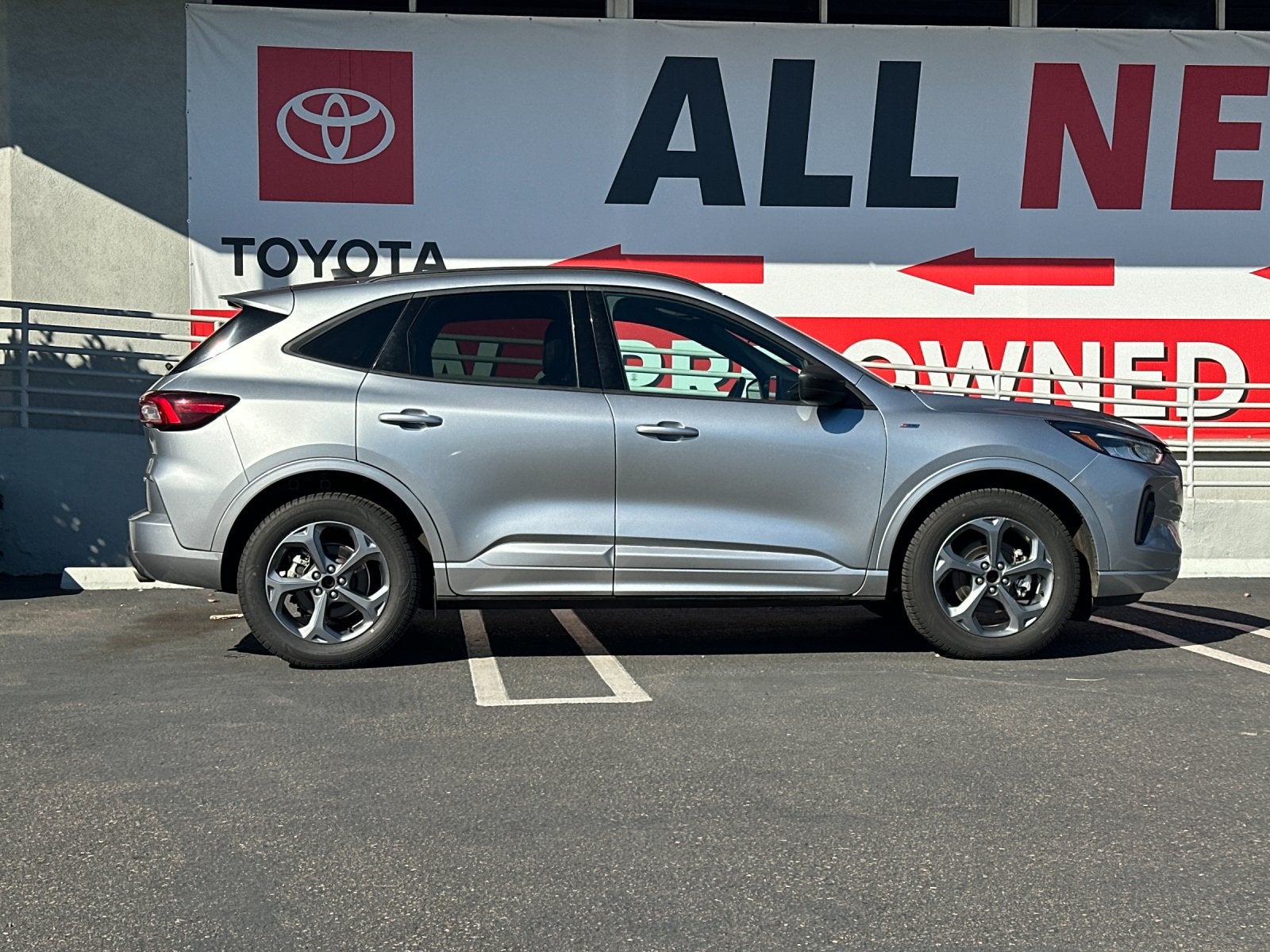 2024 Ford Escape ST-Line