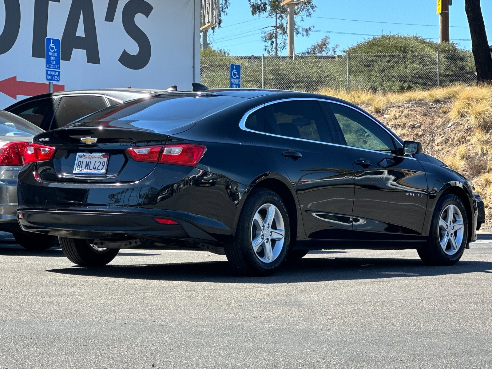 2019 Chevrolet Malibu LS 1LS