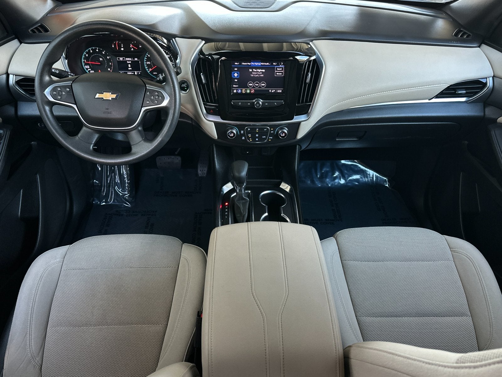 2022 Chevrolet Traverse LS w/1FL