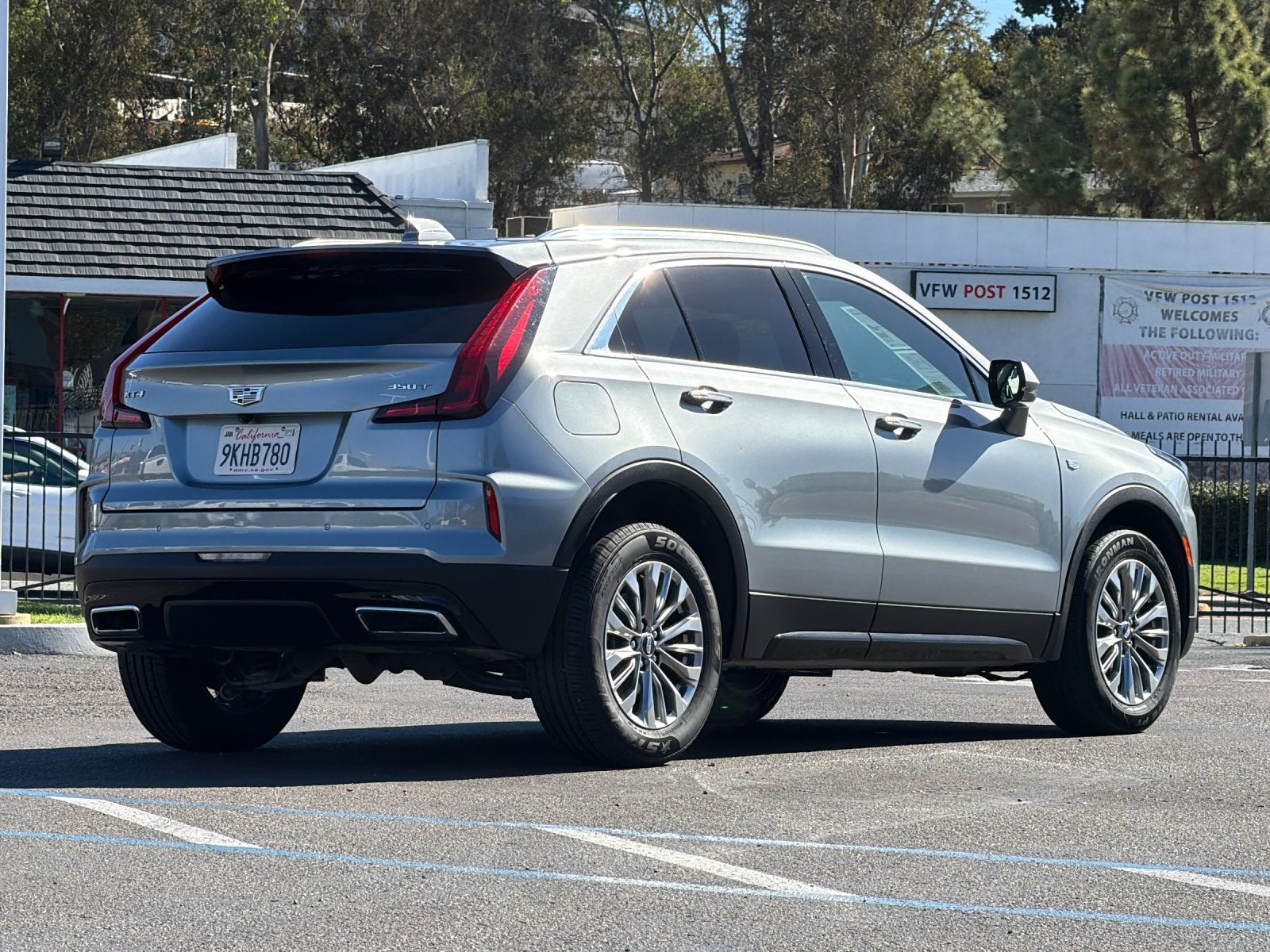 2024 Cadillac XT4 Premium Luxury