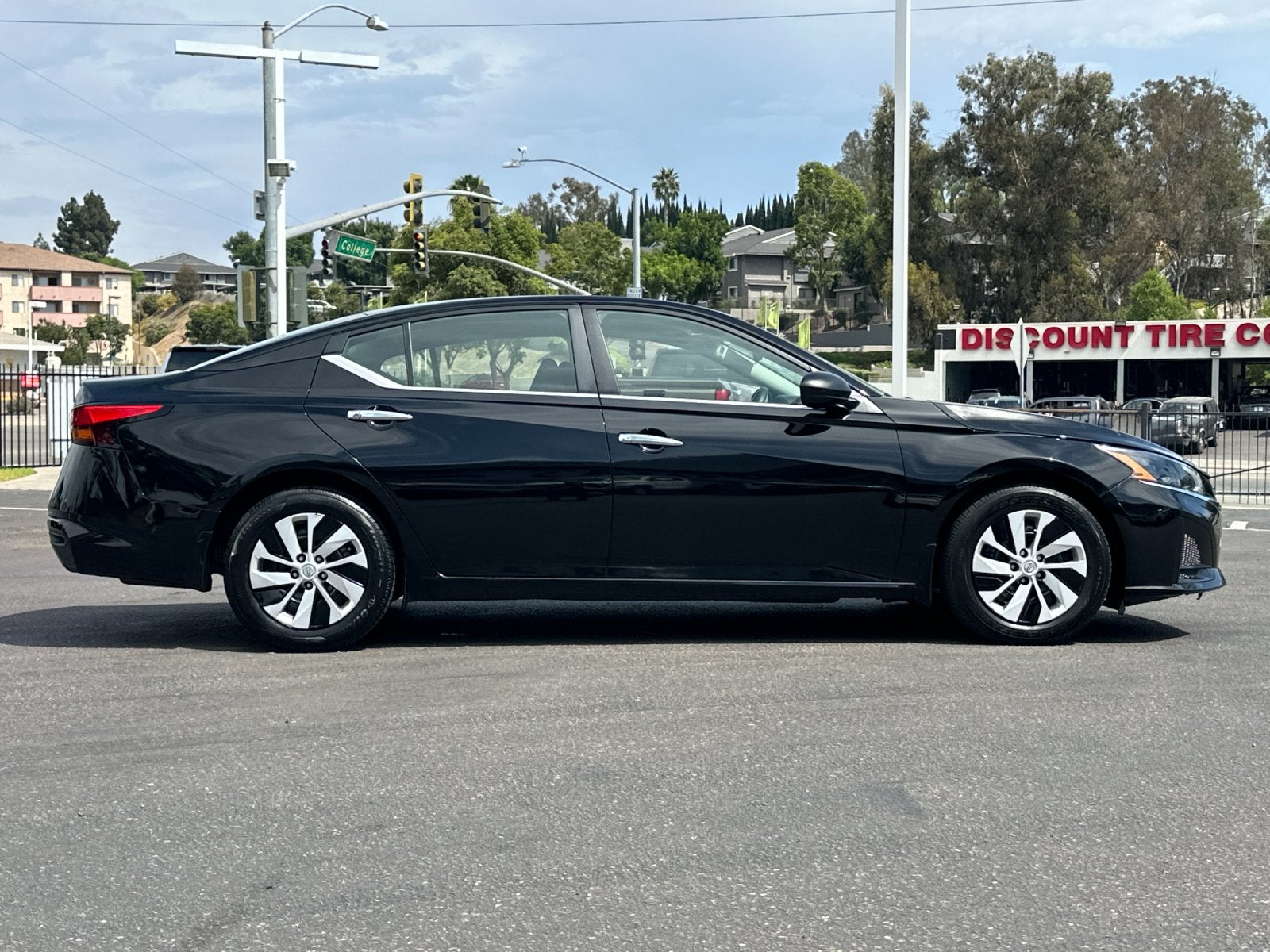 2024 Nissan Altima 2.5 S