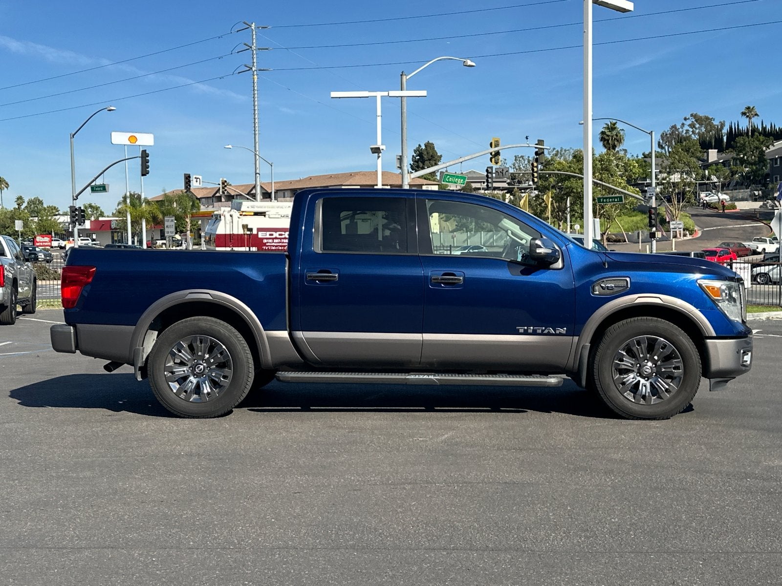2017 Nissan Titan Platinum Reserve