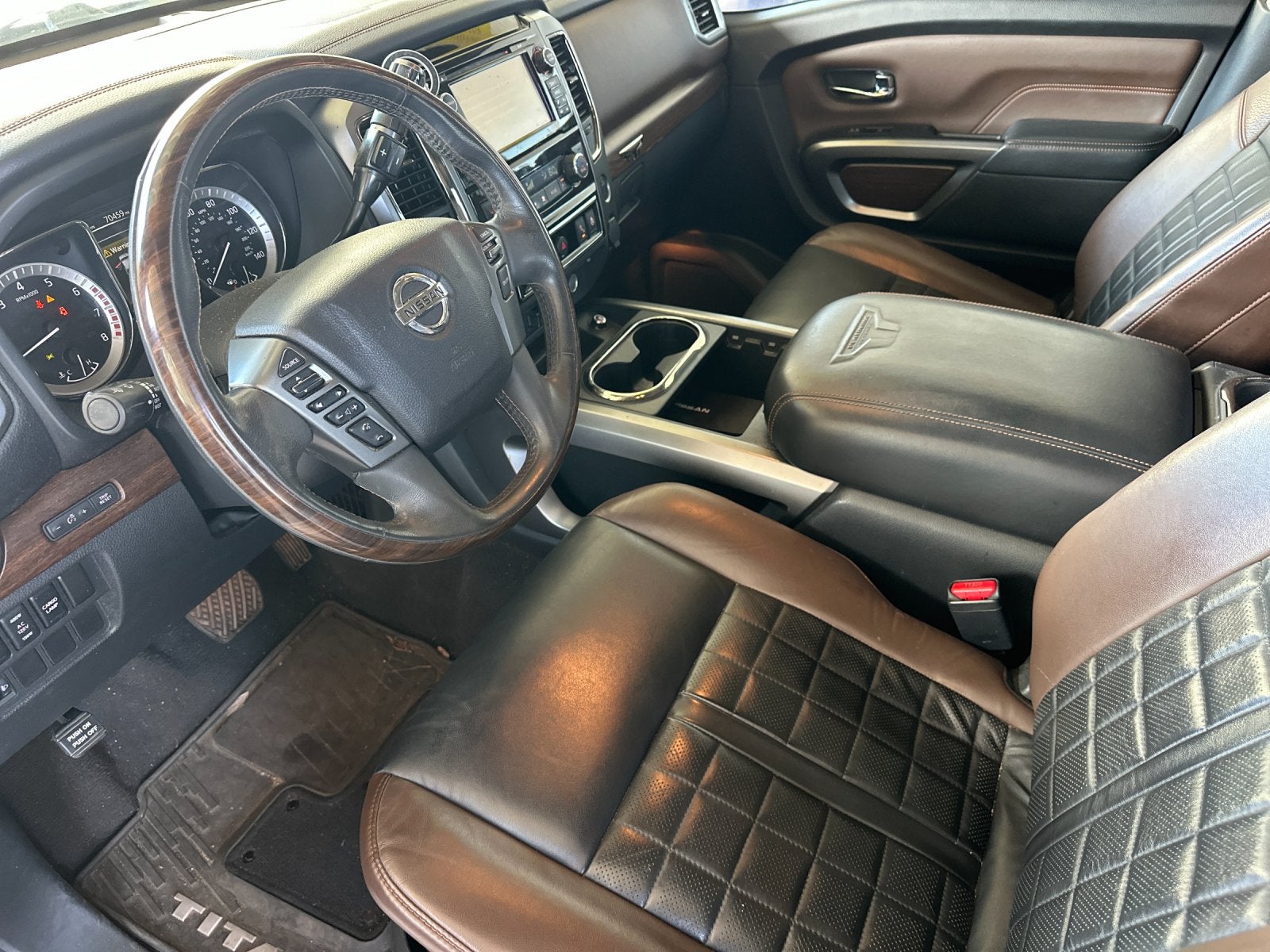 2017 Nissan Titan Platinum Reserve