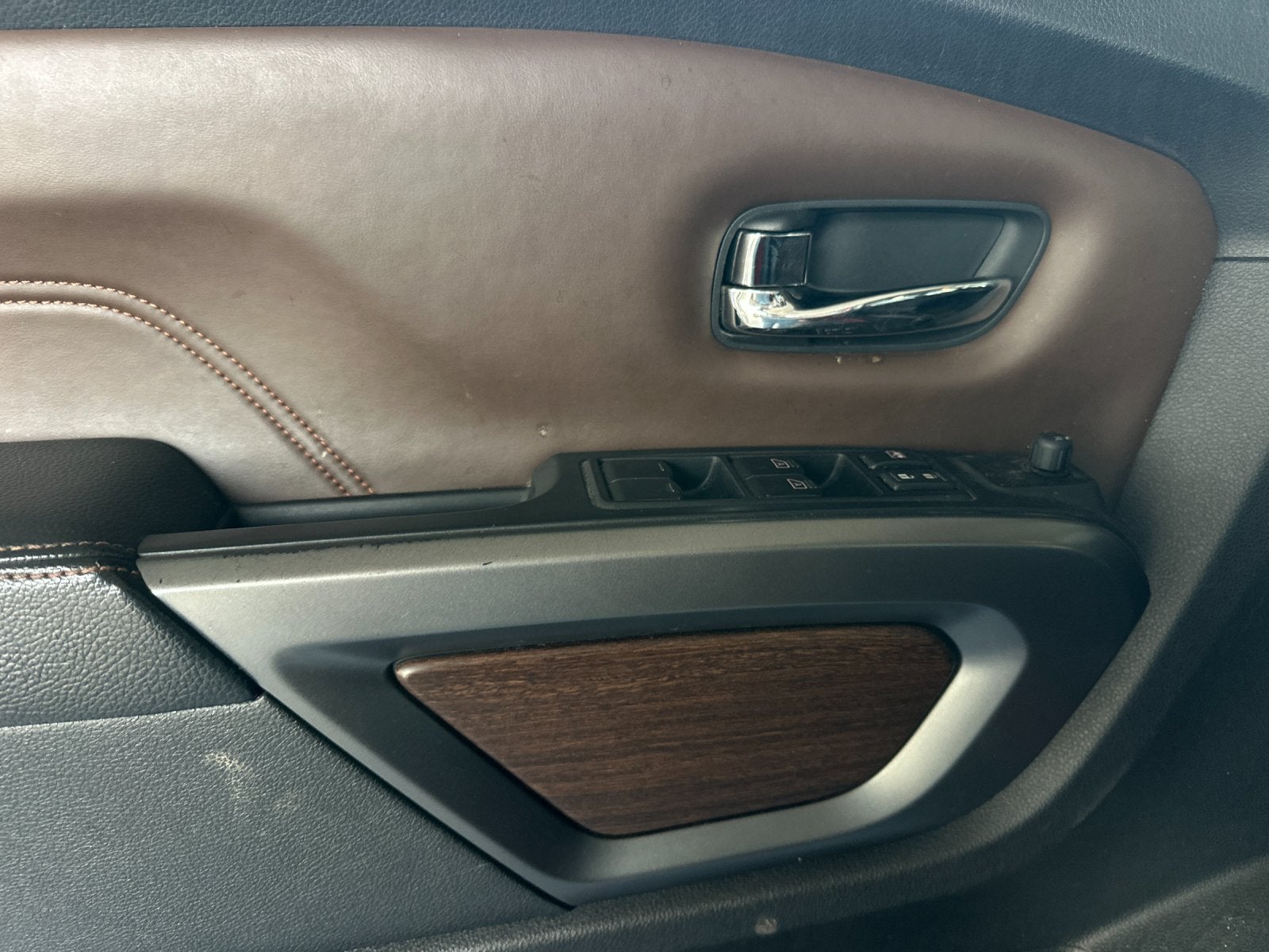 2016 Nissan Titan XD Platinum Reserve