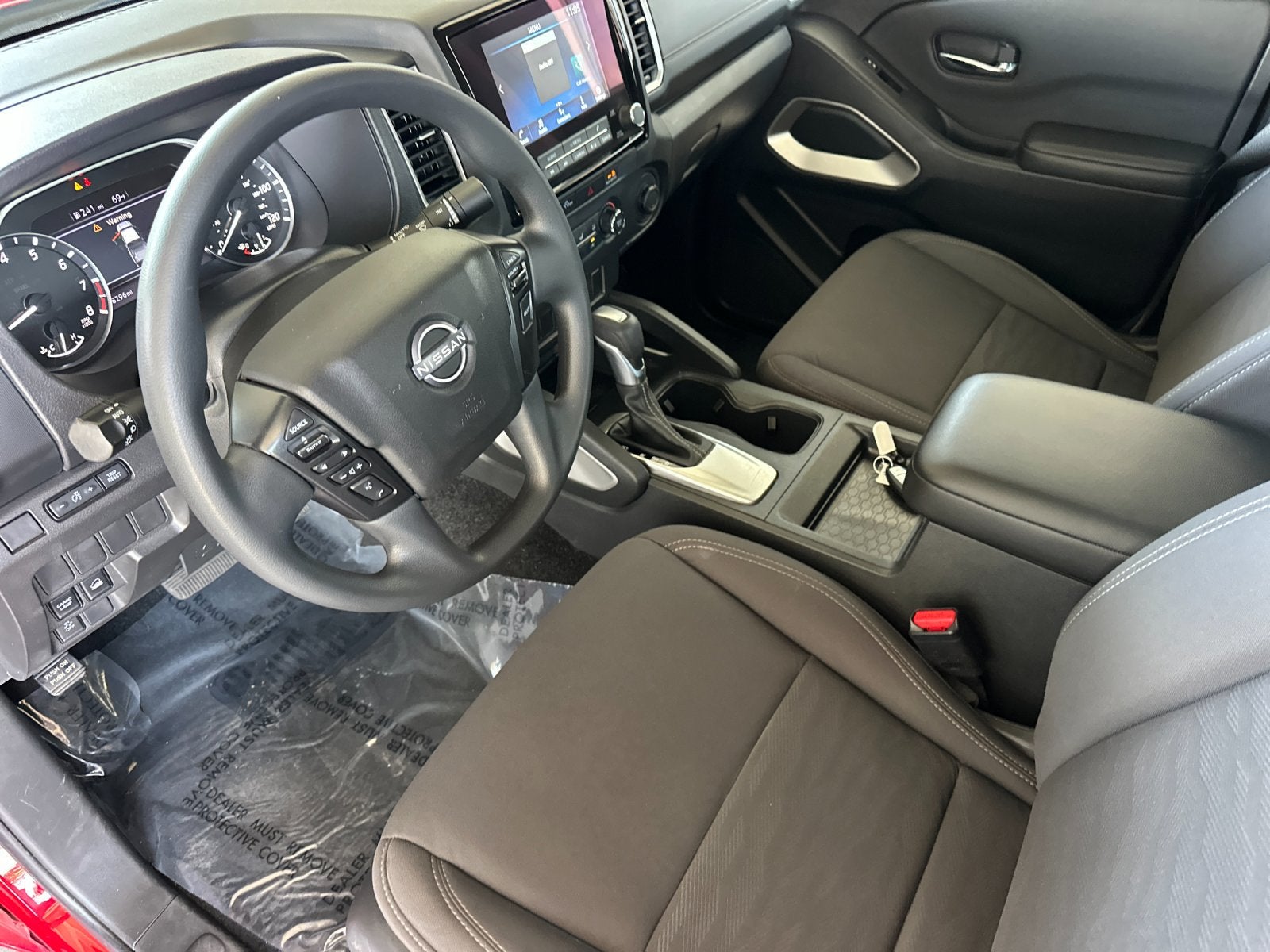 2023 Nissan Frontier SV