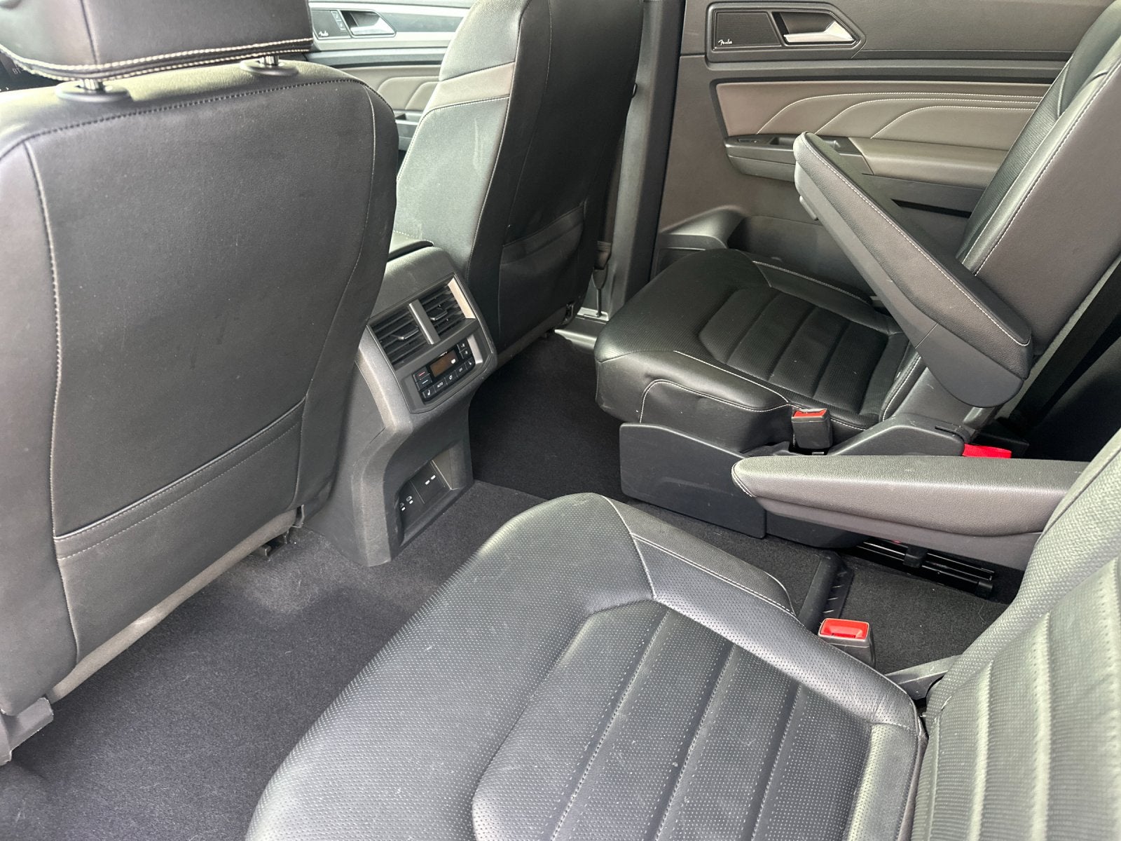 2023 Volkswagen Atlas 3.6L V6 SEL Premium R-Line