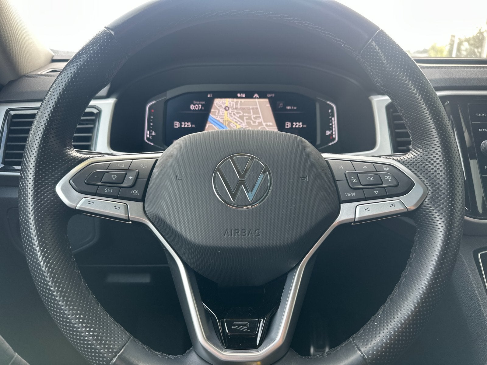 2023 Volkswagen Atlas 3.6L V6 SEL Premium R-Line
