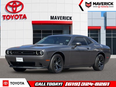 2015 Dodge Challenger SXT