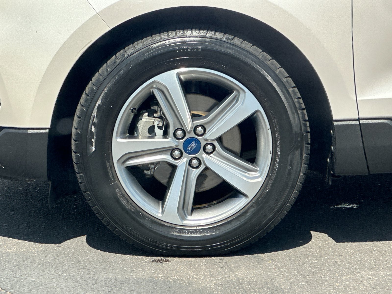 2019 Ford Edge SEL