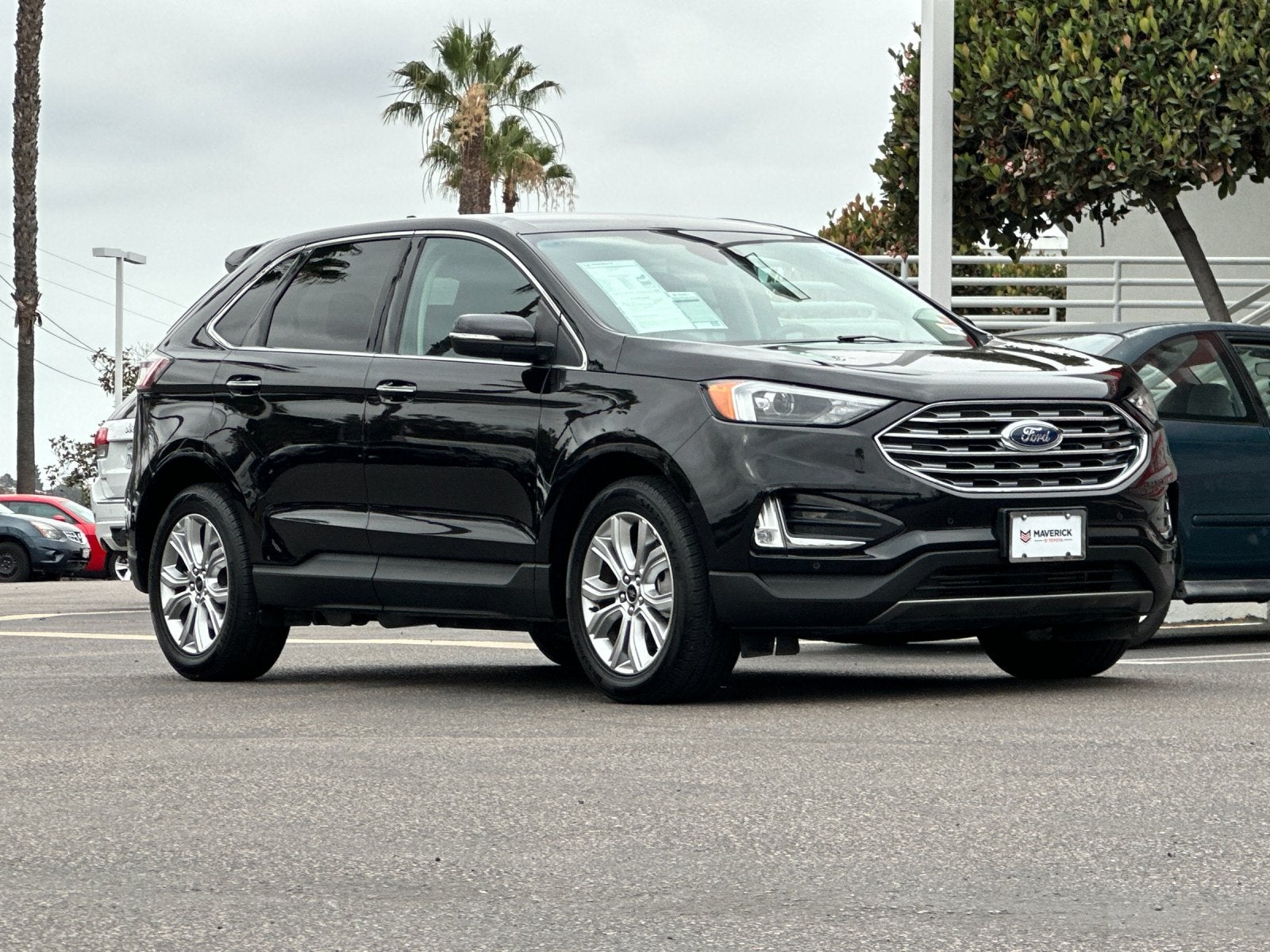 2024 Ford Edge Titanium