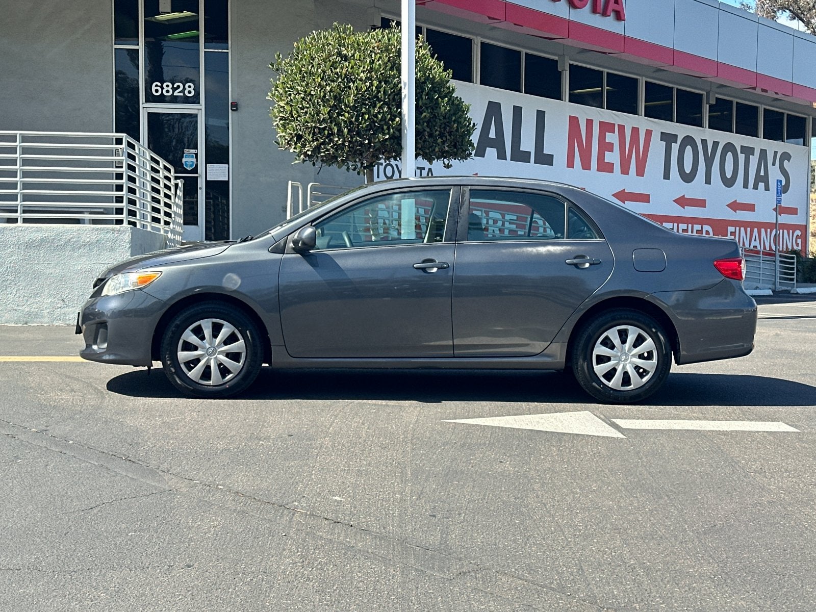 2011 Toyota Corolla LE