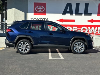 2024 Toyota RAV4 XLE Premium
