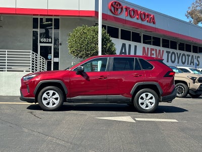 2025 Toyota RAV4 LE