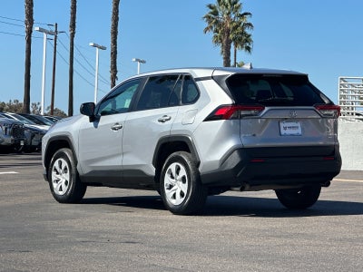 2025 Toyota RAV4 LE