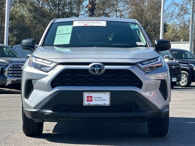 2025 Toyota RAV4 LE