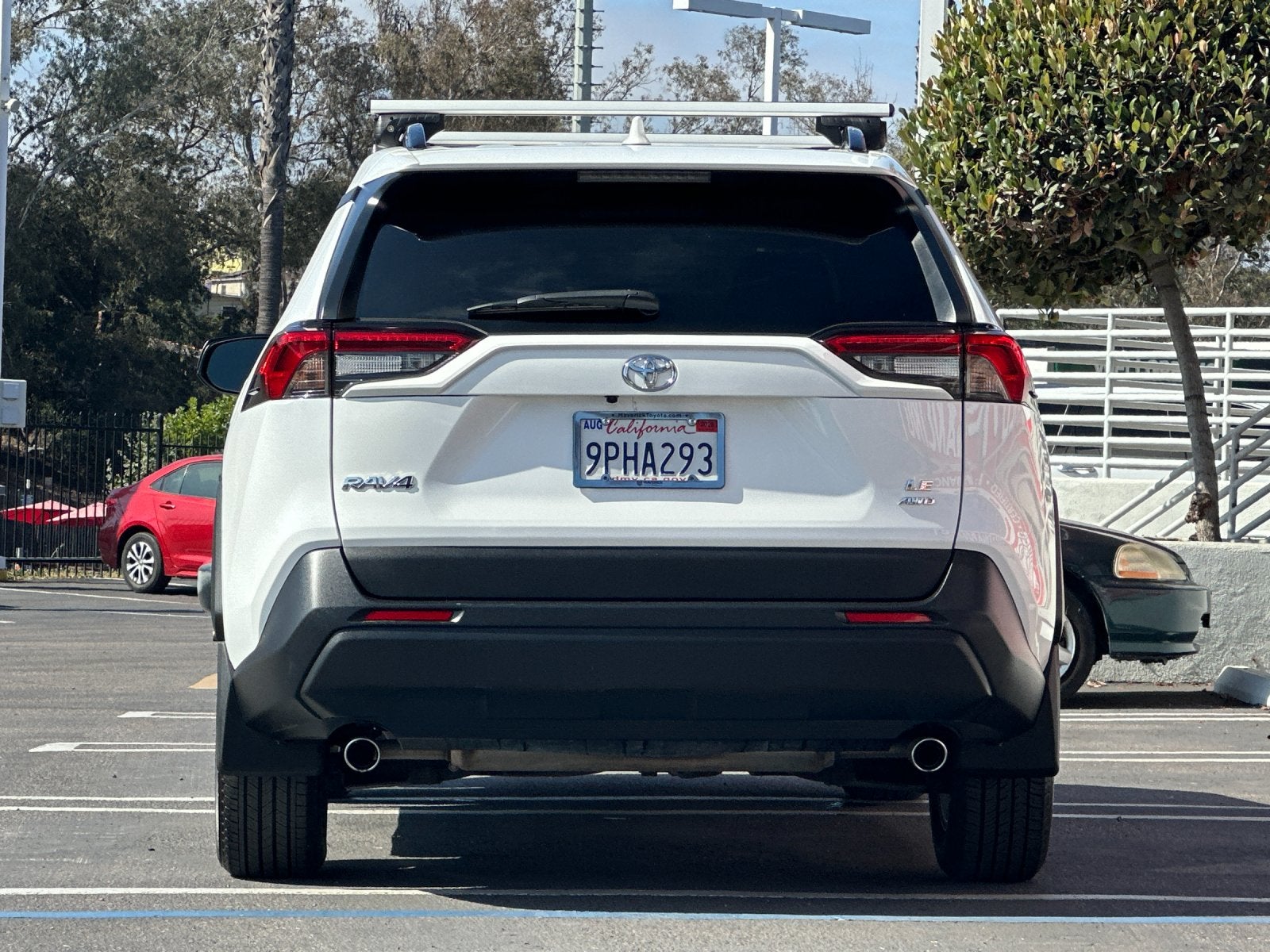 2023 Toyota RAV4 LE