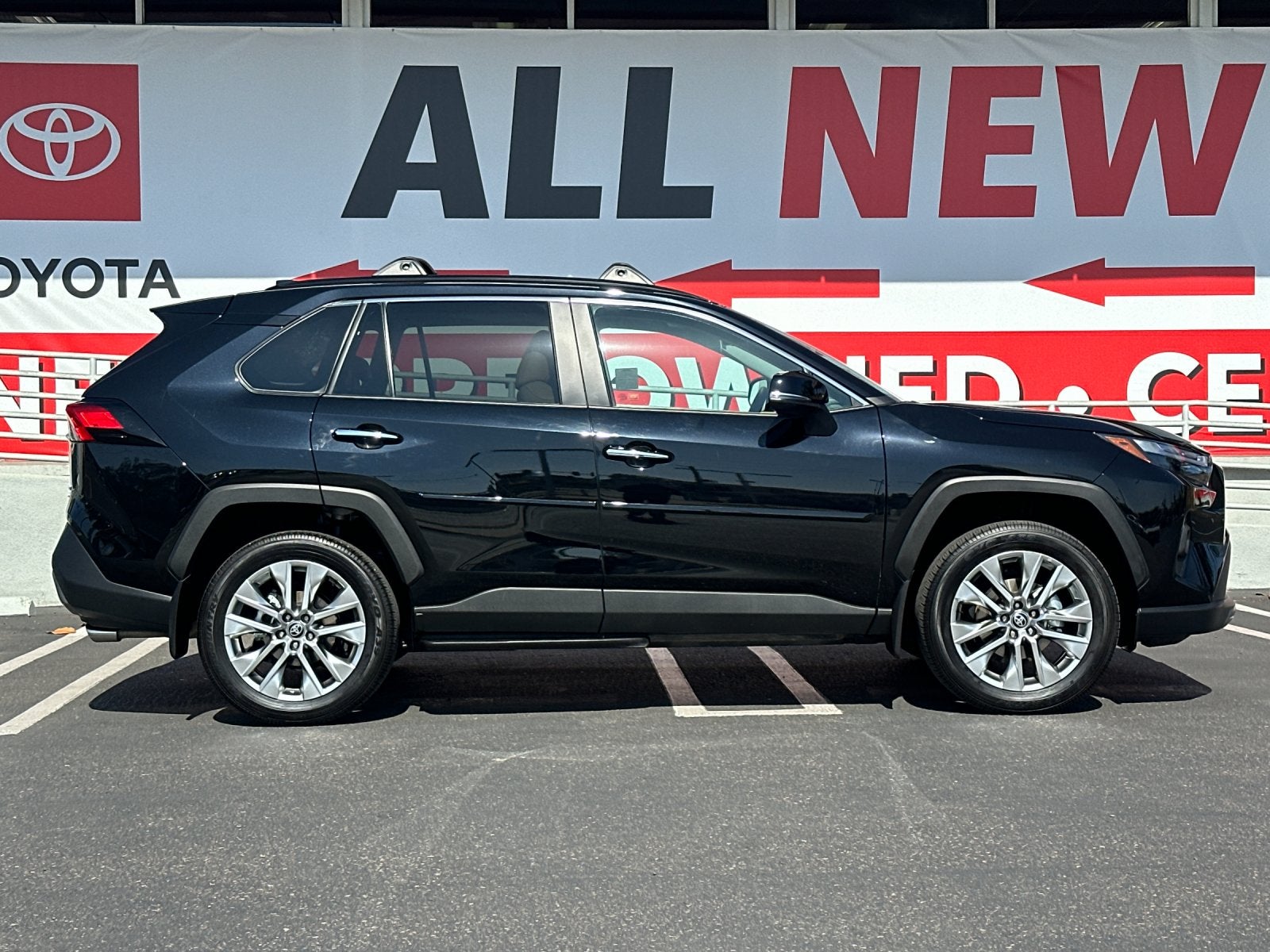 2025 Toyota RAV4 Limited