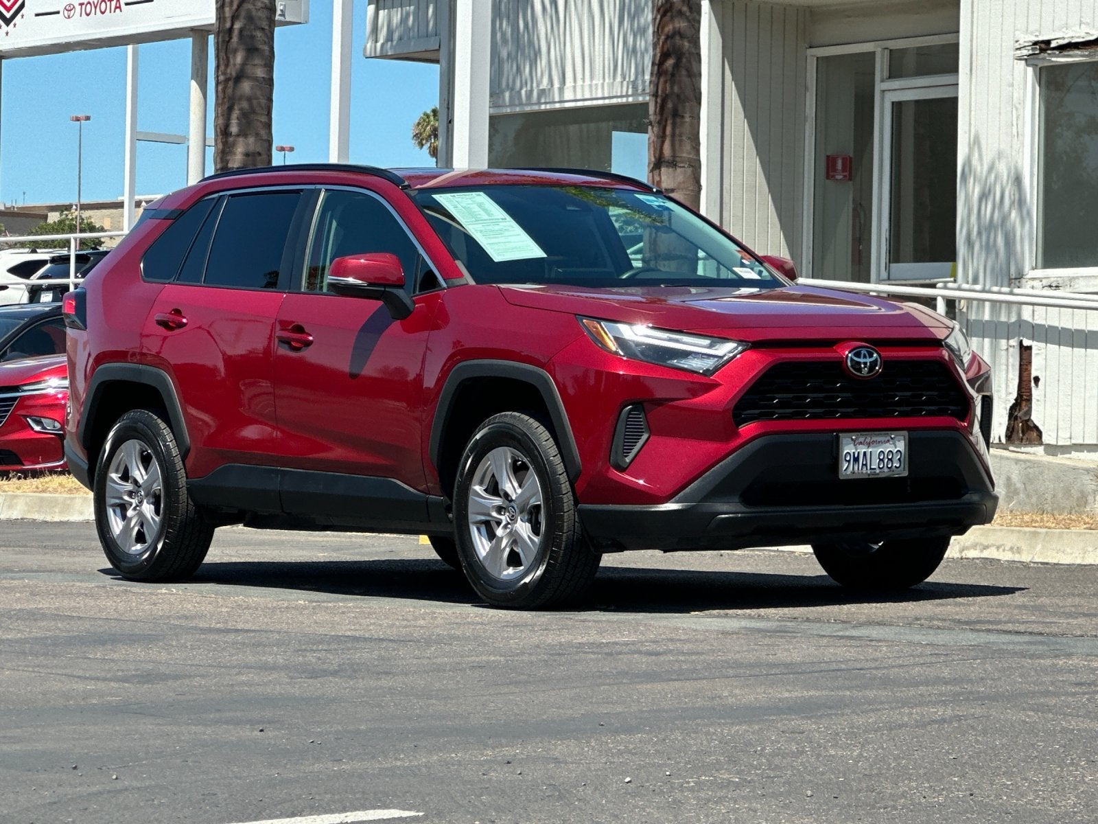 2023 Toyota RAV4 XLE
