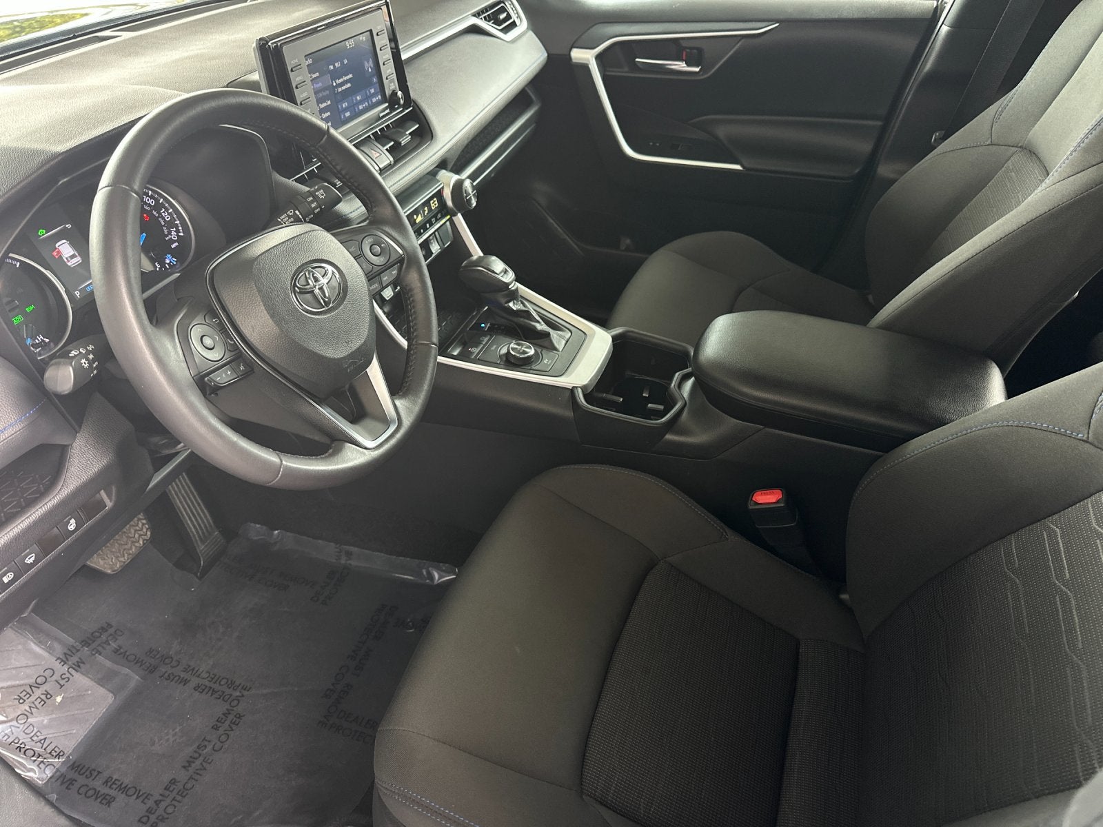 2022 Toyota RAV4 Hybrid SE
