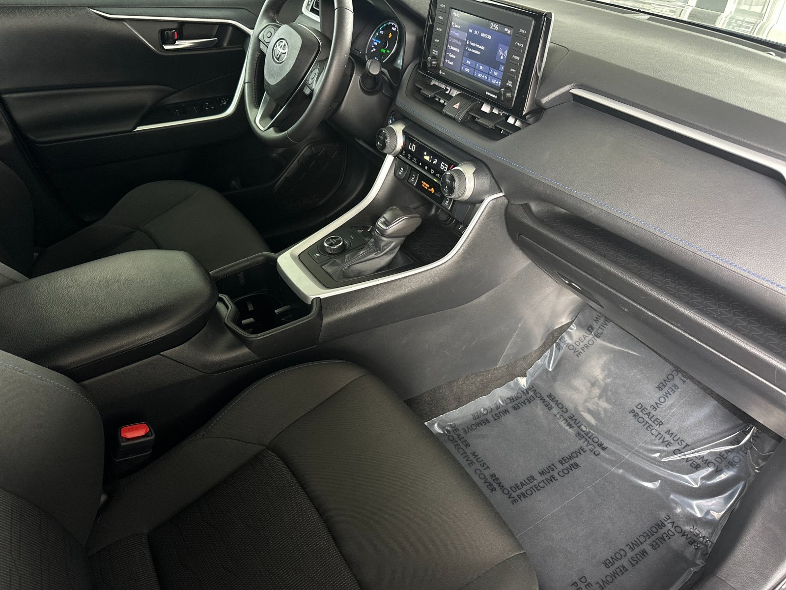2022 Toyota RAV4 Hybrid SE