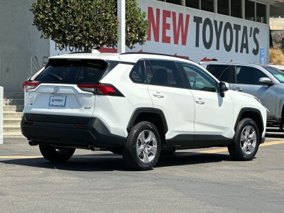 2025 Toyota RAV4 XLE