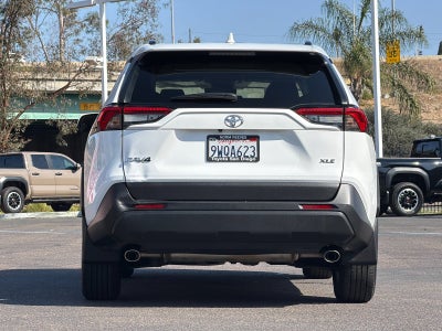2025 Toyota RAV4 XLE