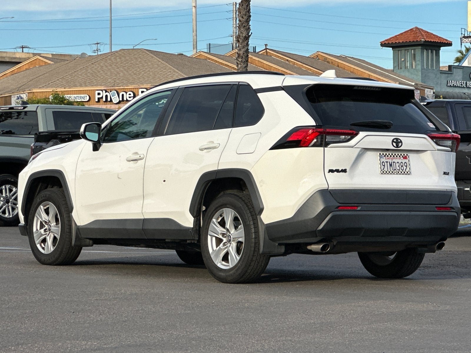 2021 Toyota RAV4 XLE