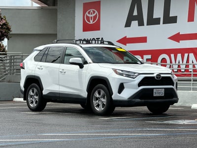 2023 Toyota RAV4 XLE