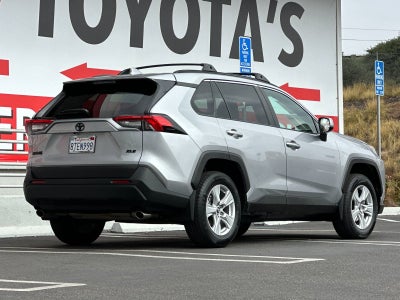 2020 Toyota RAV4 XLE