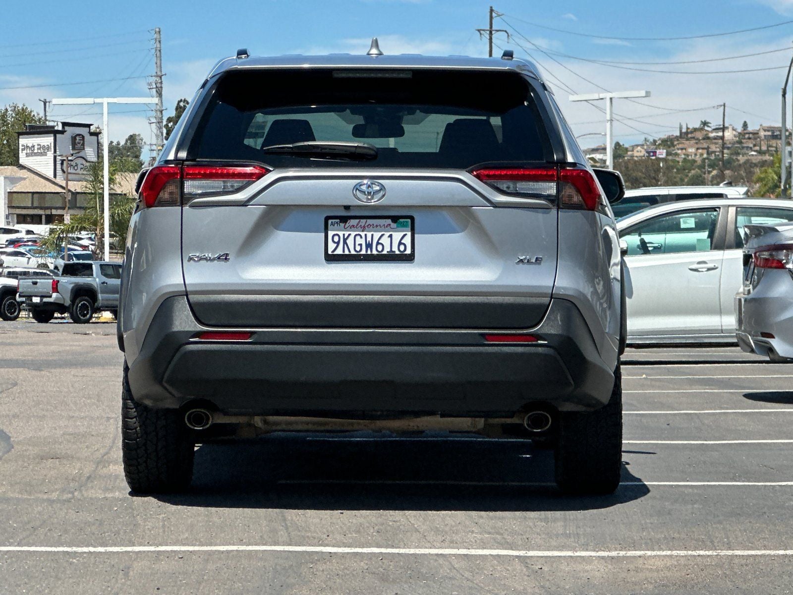 2022 Toyota RAV4 XLE
