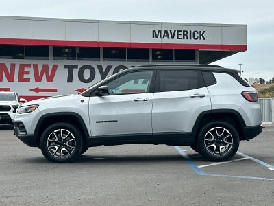 2024 Jeep Compass Trailhawk
