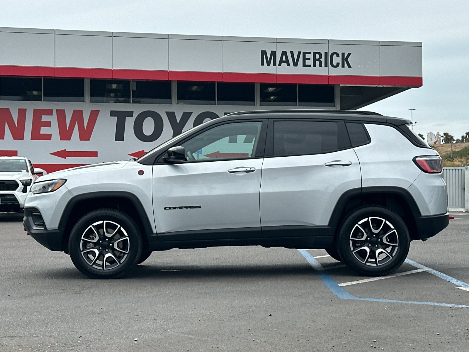 2024 Jeep Compass Trailhawk