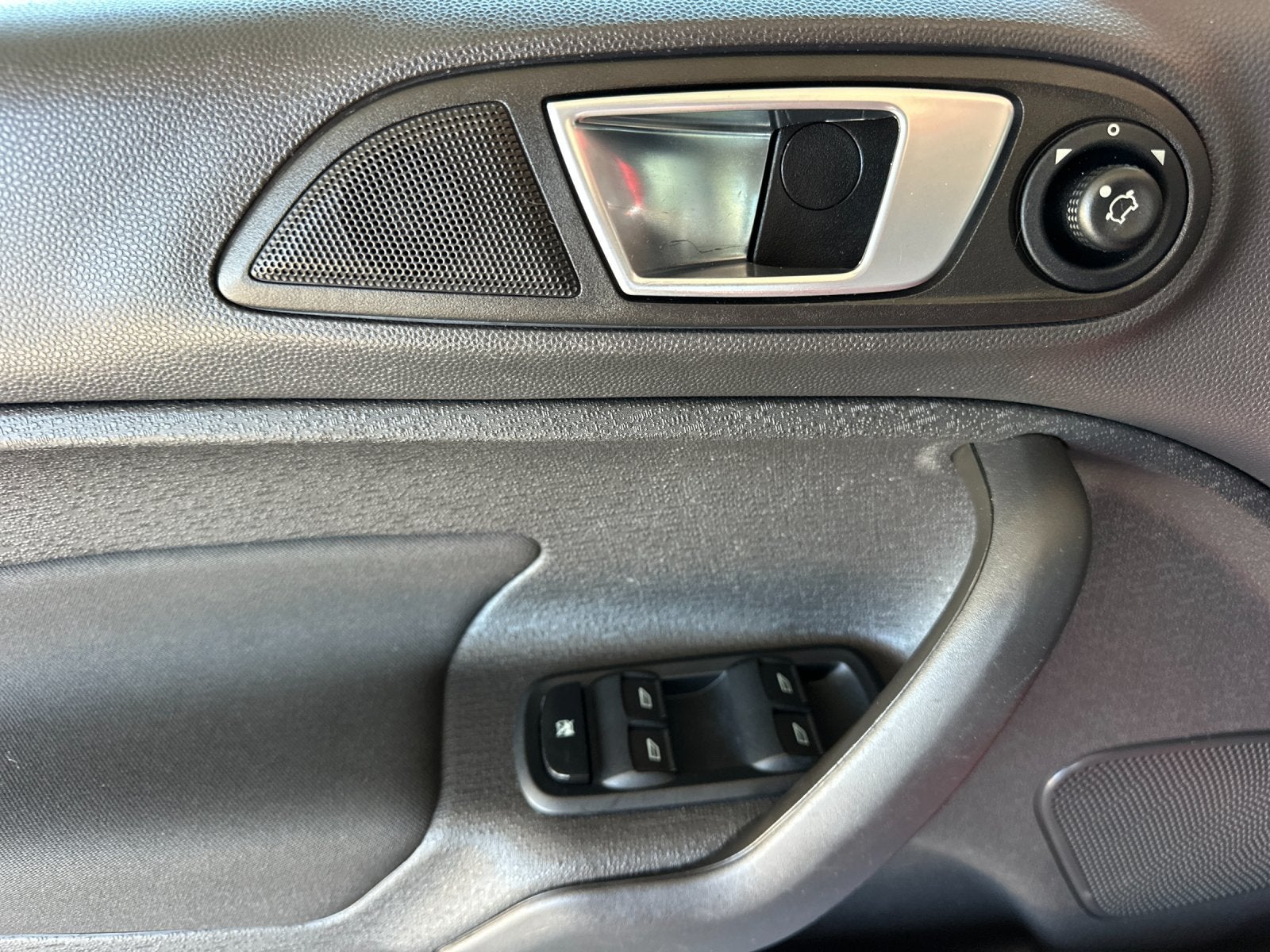 2015 Ford Fiesta SE