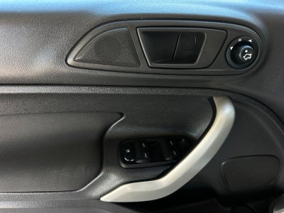 2011 Ford Fiesta SES