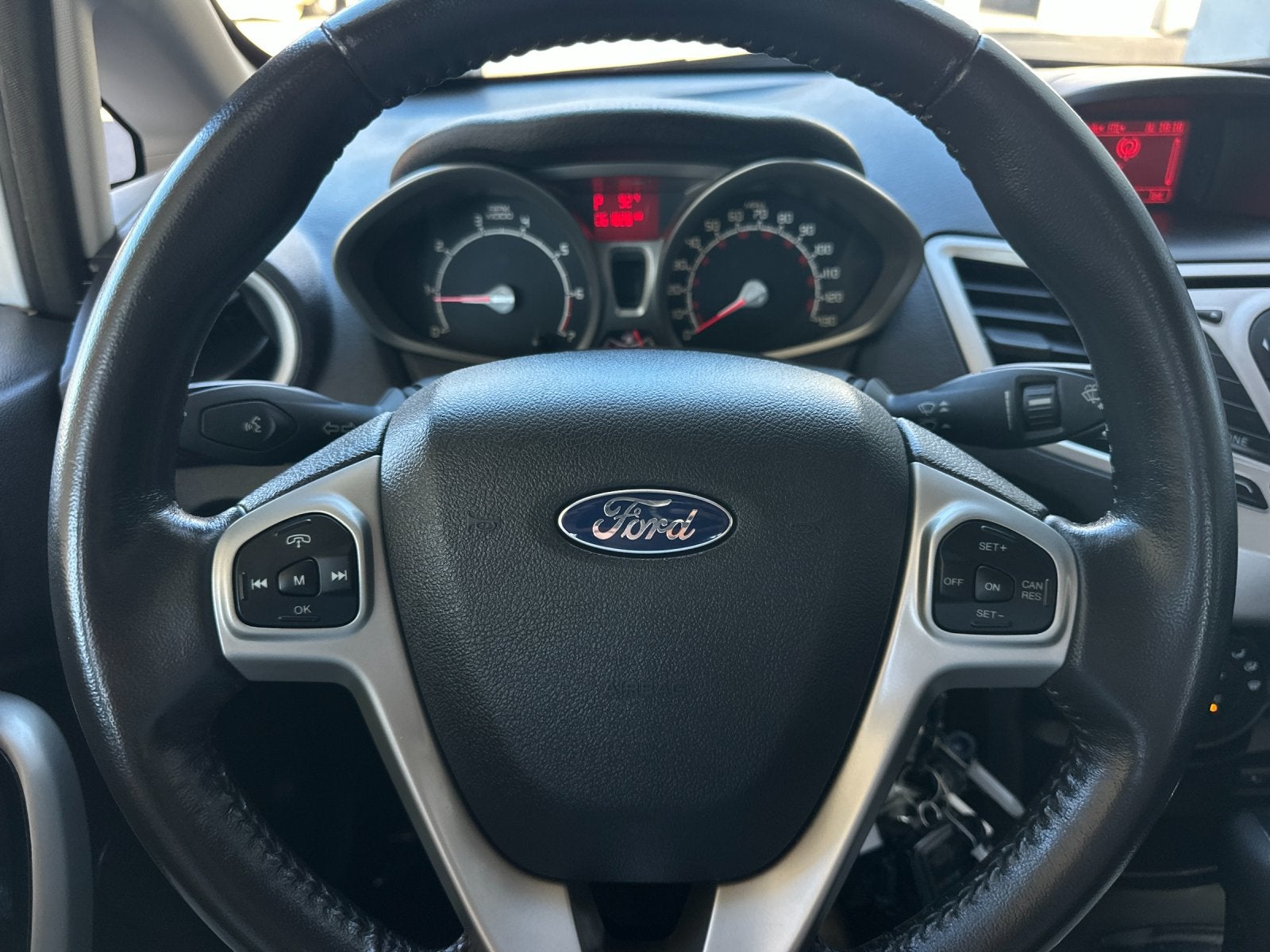 2011 Ford Fiesta SES