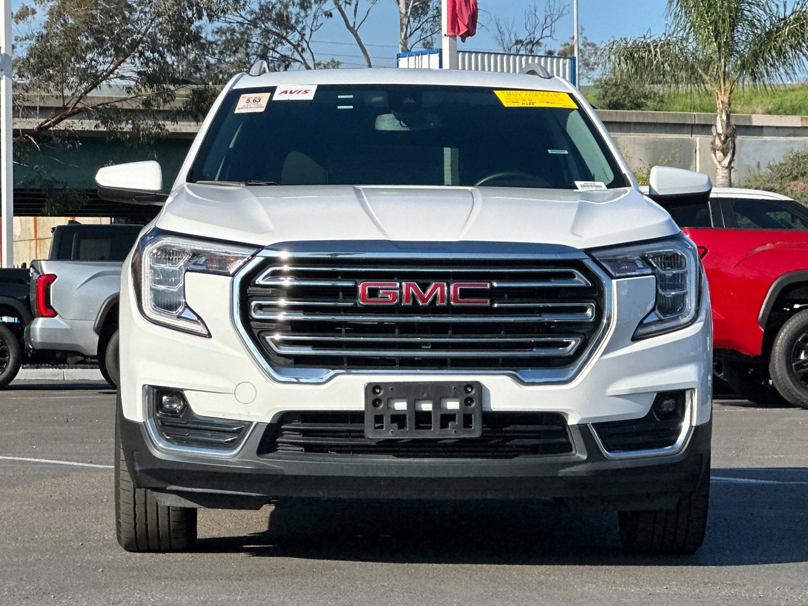 2024 GMC Terrain SLT