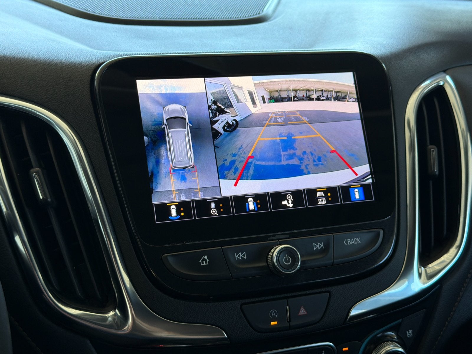 2023 Chevrolet Equinox Premier