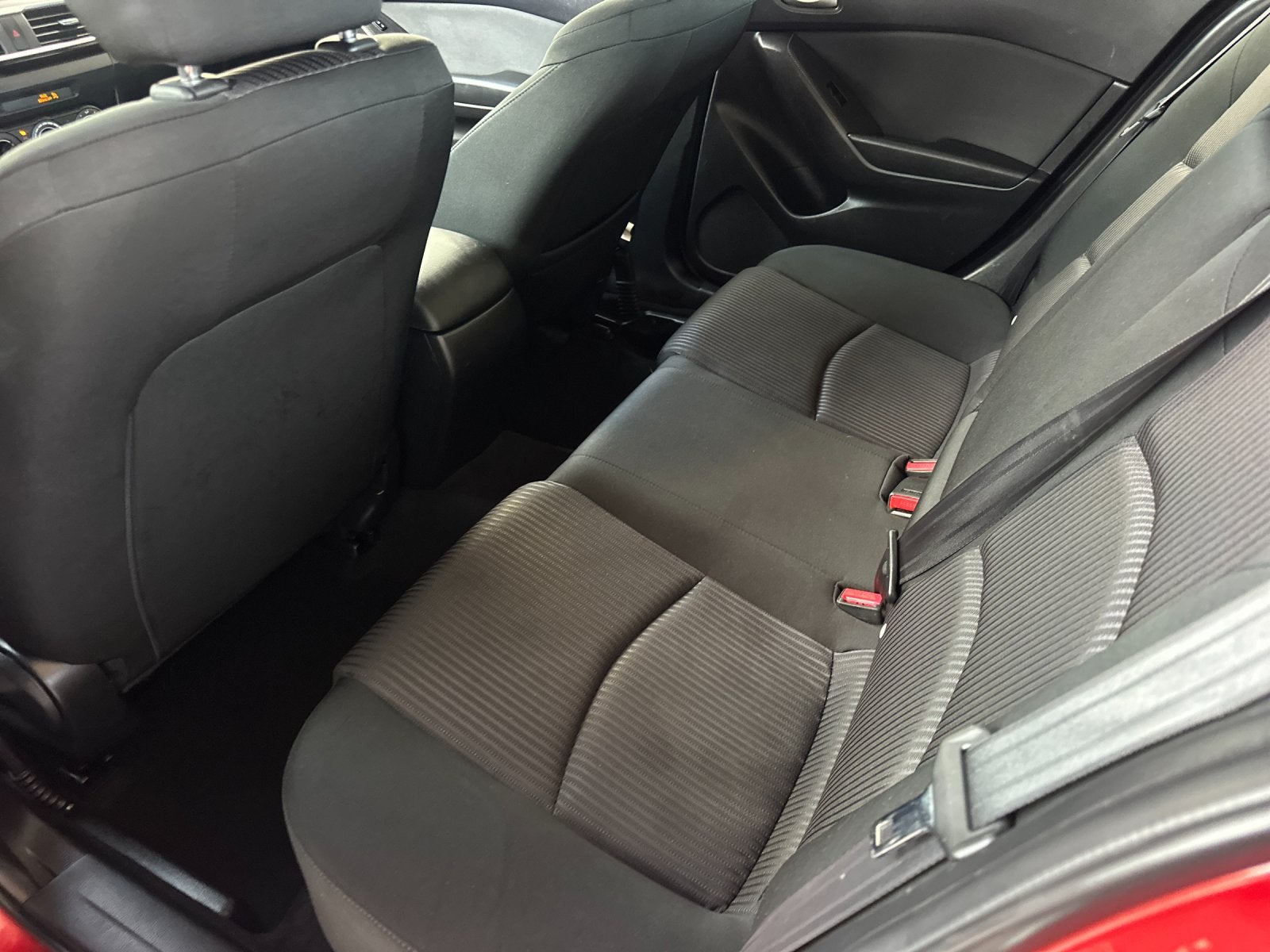 2015 Mazda Mazda3 i Touring