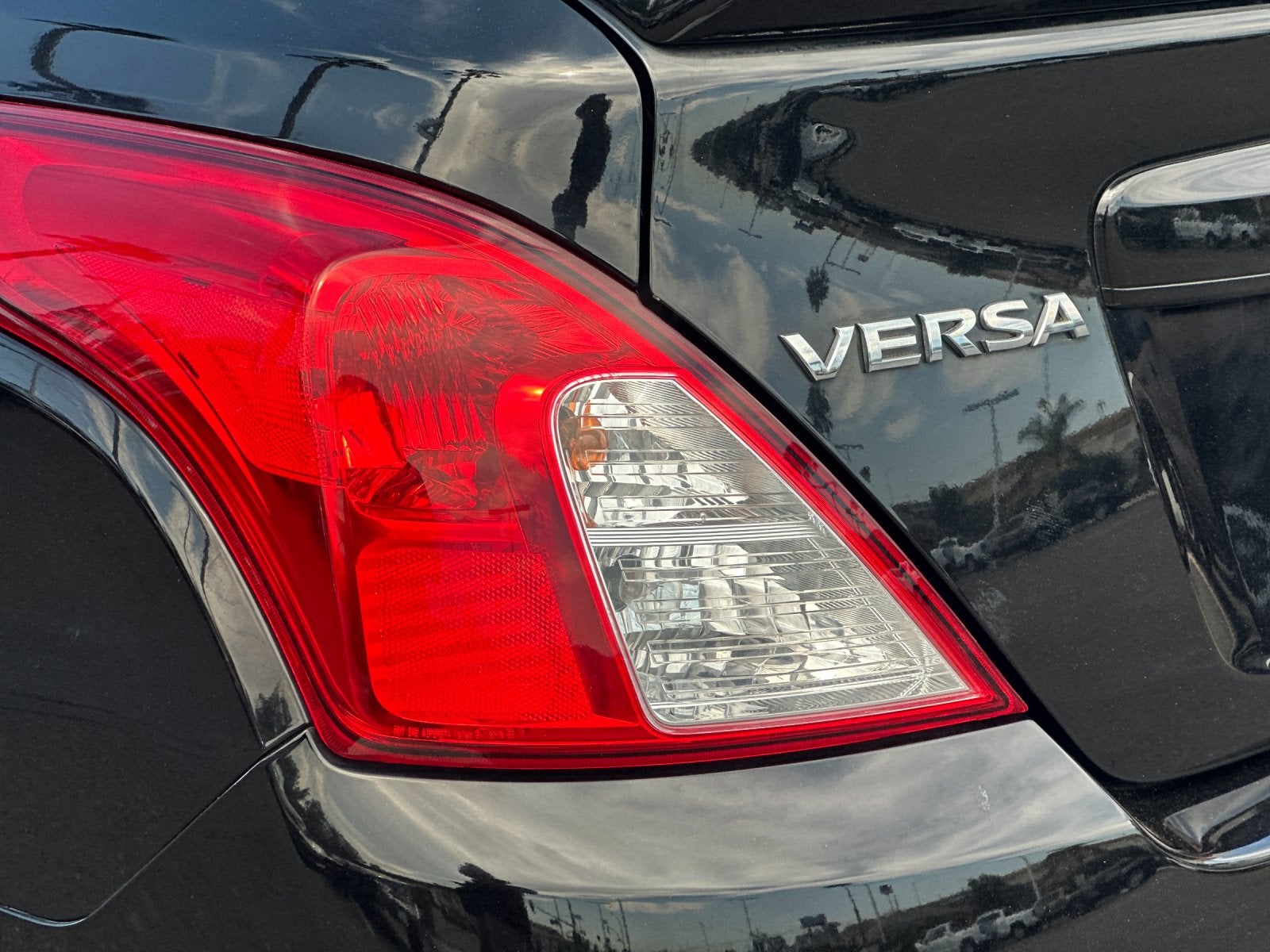 2017 Nissan Versa 1.6 S Plus