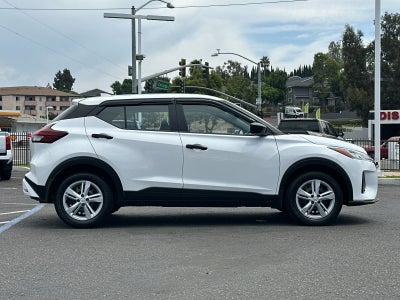 2023 Nissan Kicks S