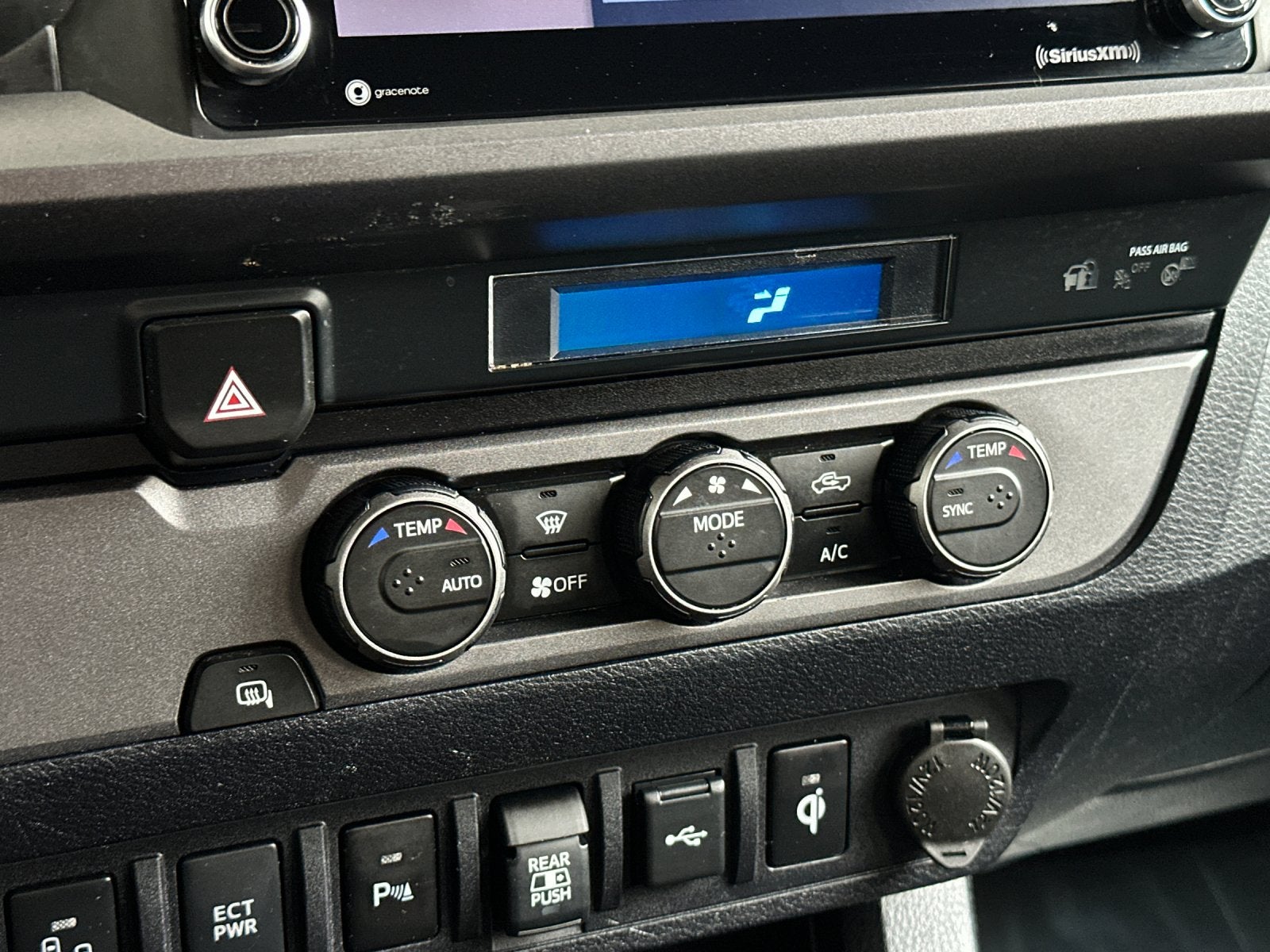 2022 Toyota Tacoma TRD Off-Road V6