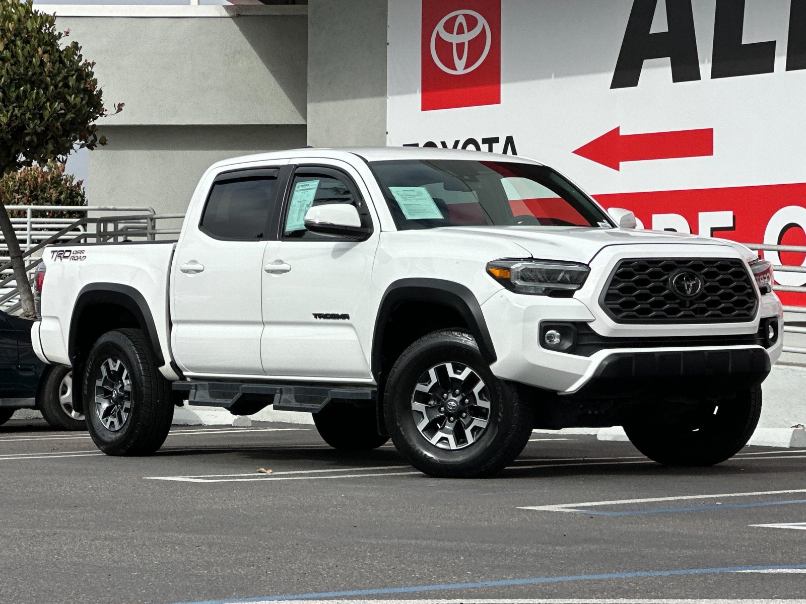 2022 Toyota Tacoma TRD Off-Road V6