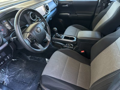 2022 Toyota Tacoma TRD Sport V6