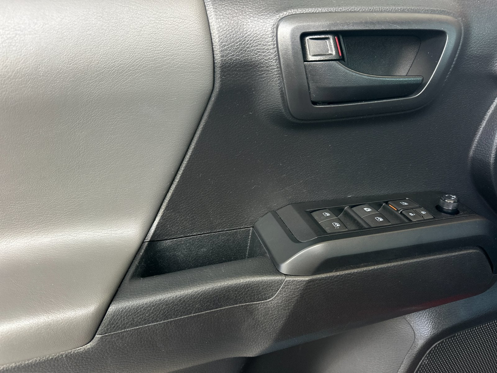 2022 Toyota Tacoma TRD Sport V6